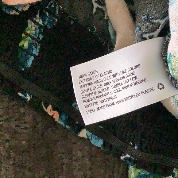 Women’s a xhilaration crop top size medium - Picture 4 of 4